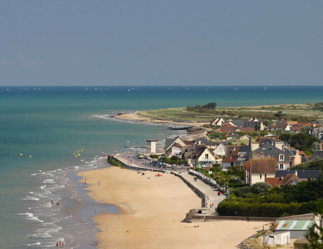 La plage d’Asnelles vue du ciel