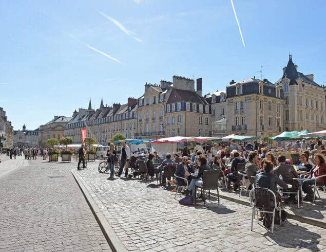 Terrasse Place Saint Sauveur Caen