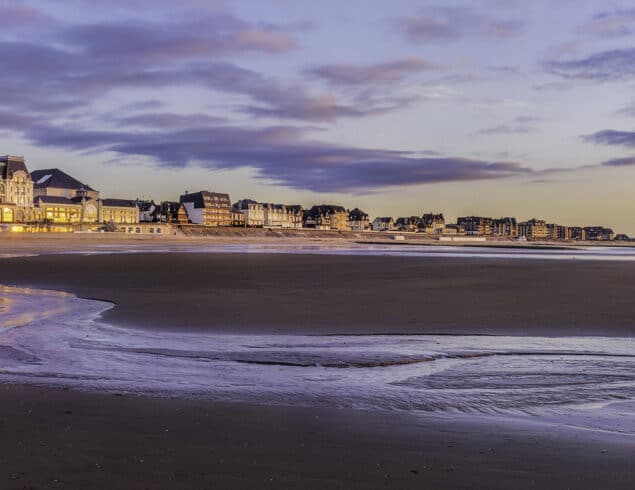 Coucher de soleil sur la plage de Cabourg